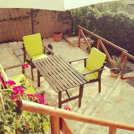 Vicolo Del Sole צ'רטאלדו
